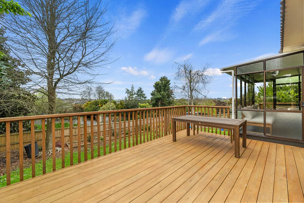 Te Awamutu 3બેડરૂમ Light Fillied Living with Scenic Outlooks