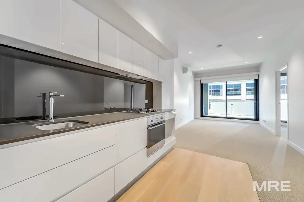 Sensational opportunity to live in the heart of the CBD in style