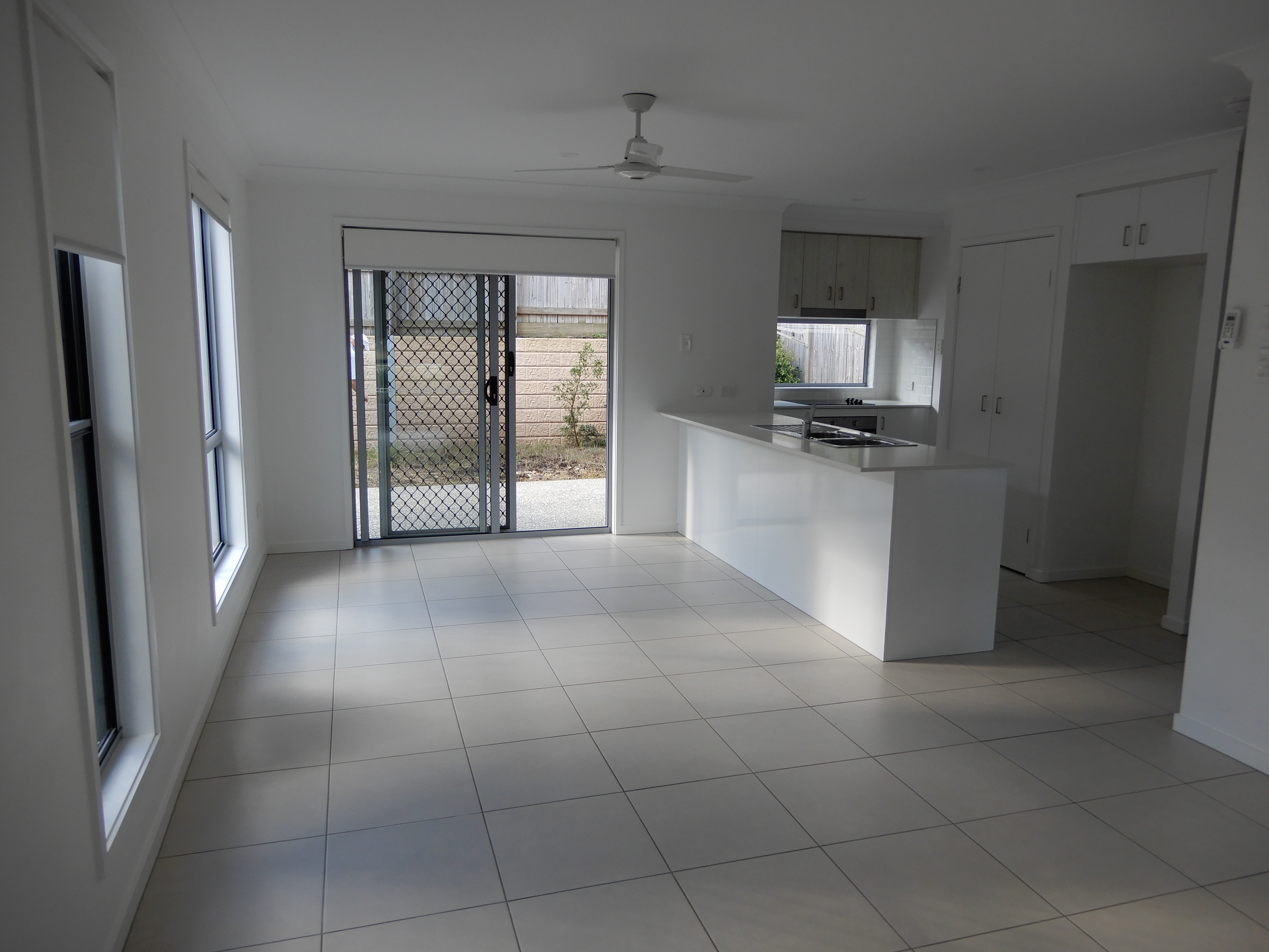 44 HIGHGROVE ST, THORNLANDS QLD 4164, 0 habitaciones, 0 baños, Townhouse