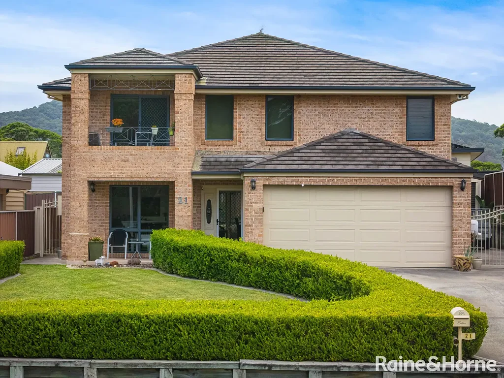 Shoalhaven Heads 4Habitaciones Spacious 5-Bedroom Family Home with Multiple Living Areas & Caravan/Boat Storage