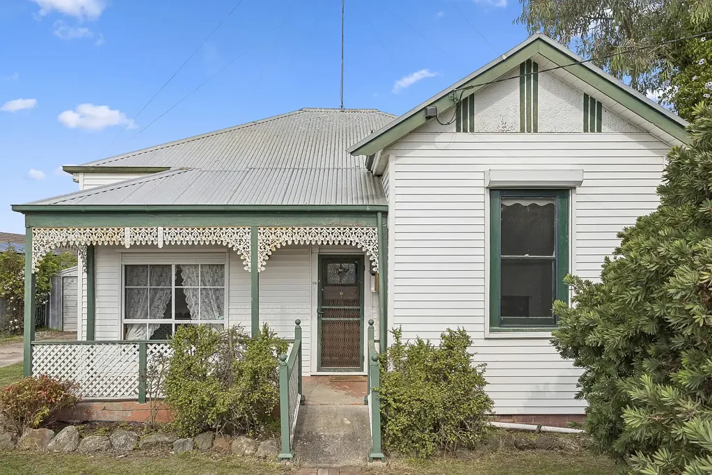 68 Jennings Street, Colac, VIC 3250