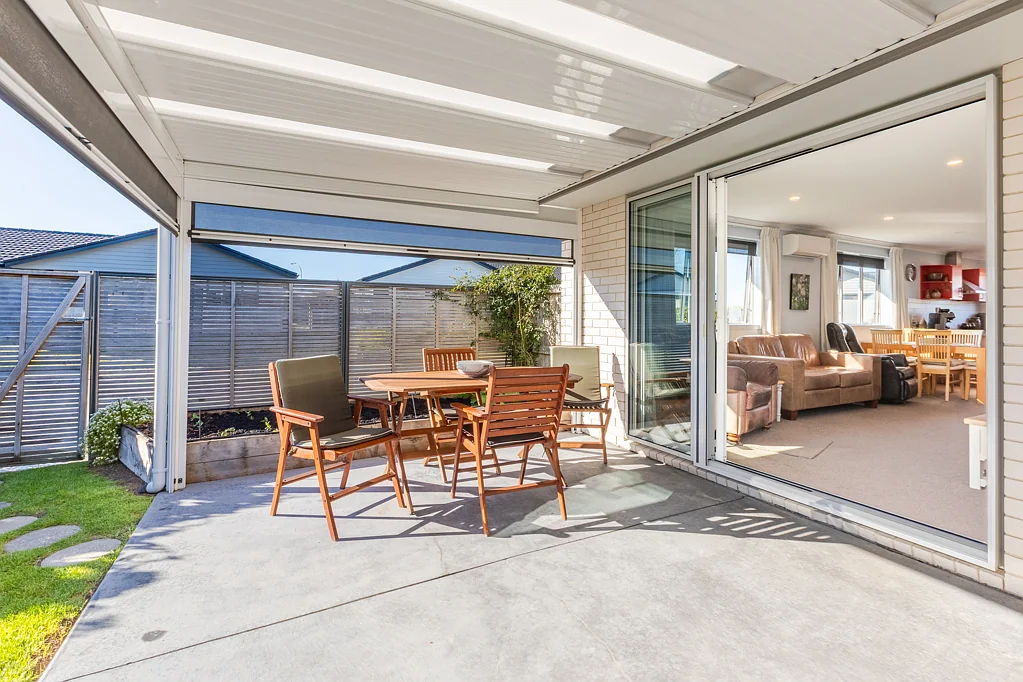 Waipukurau and Surrounds 3ਬੈੱਡਰੂਮ Super stylish in Henry Russell