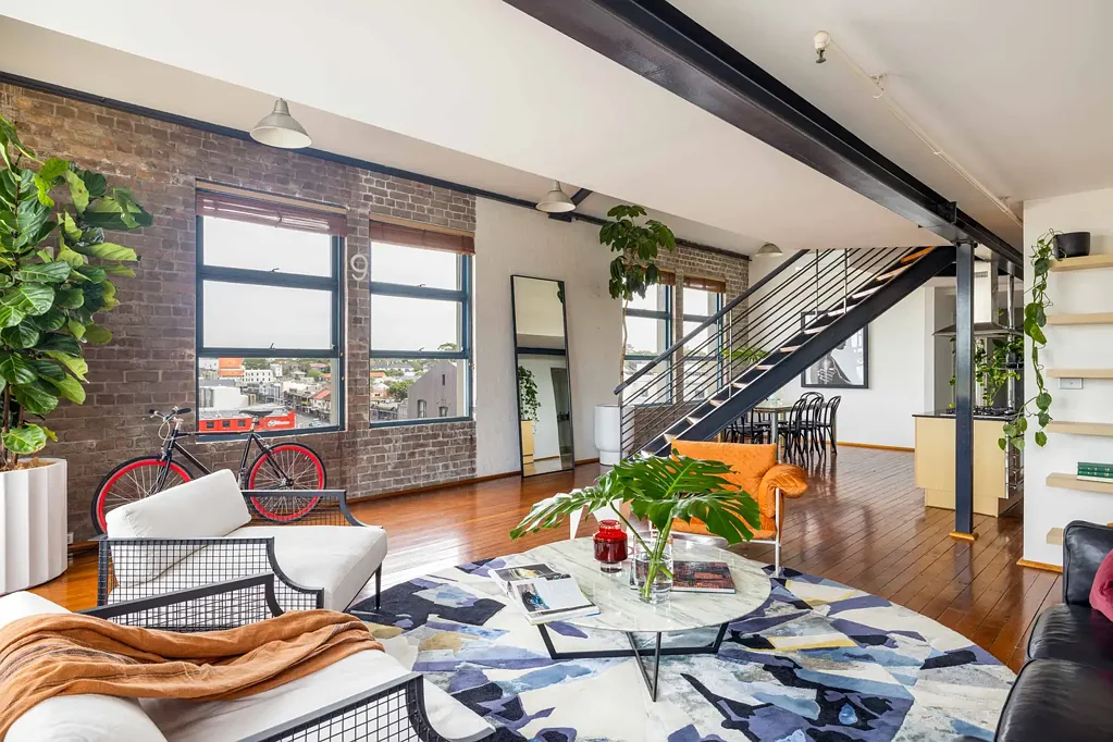 19/2 Cardigan Lane, Camperdown, NSW 2050