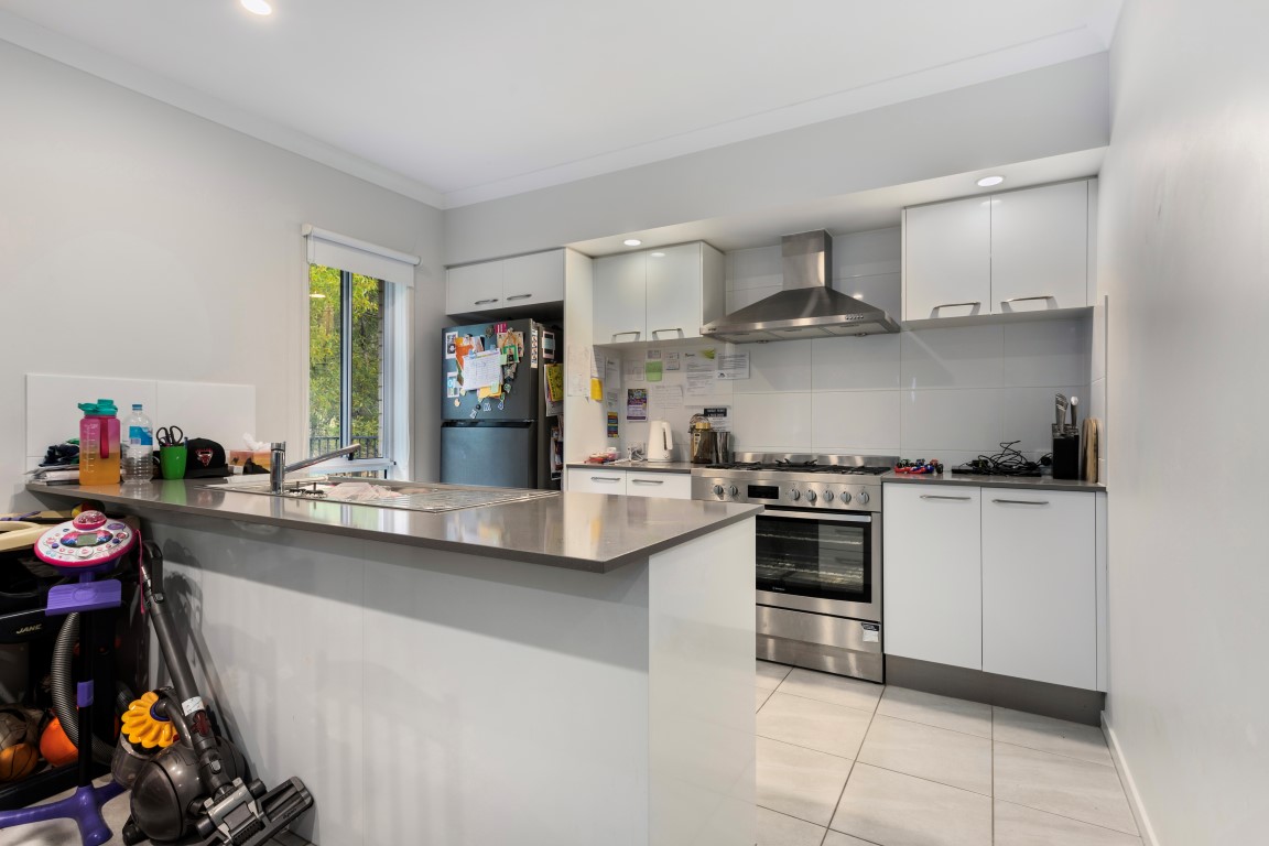 12 PHILIP ST, ROSEWOOD QLD 4340, 0房, 0浴, House