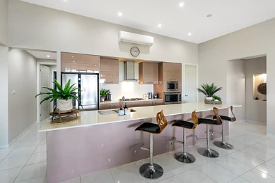11 Oceanview Place, Mooroobool, QLD 4870, 4 chambres, 3 salles de bain, House