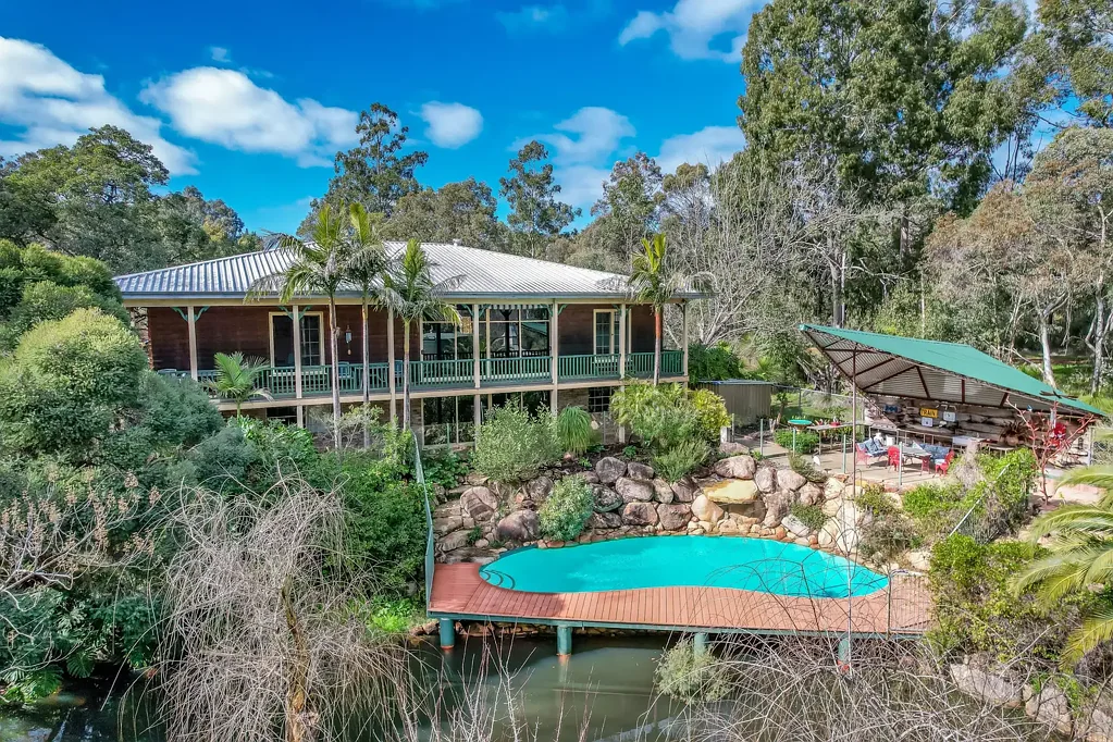 280 Johnston Road, Parkerville, WA 6081