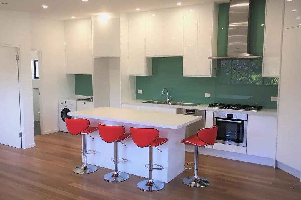 Premium One-Bedroom Duplex Apartment in Outstanding Location
