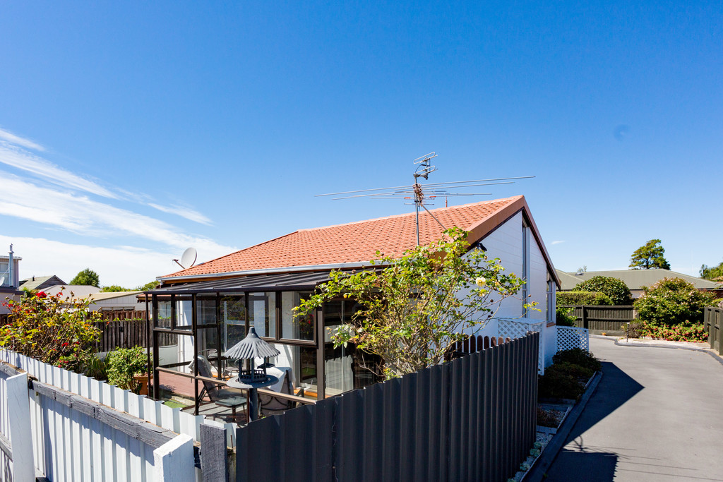 120/20b Mcbratneys Road, Dallington, Christchurch, 2 chambres, 1 salles de bain