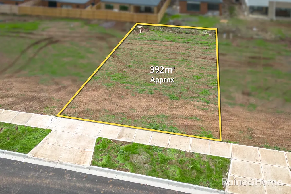 39 Flycatcher Road, Sunbury, VIC 3429