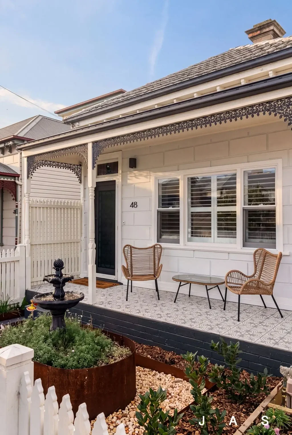 Williamstown 4 Slaapkamer Timeless Elegance, Reimagined for Family Living