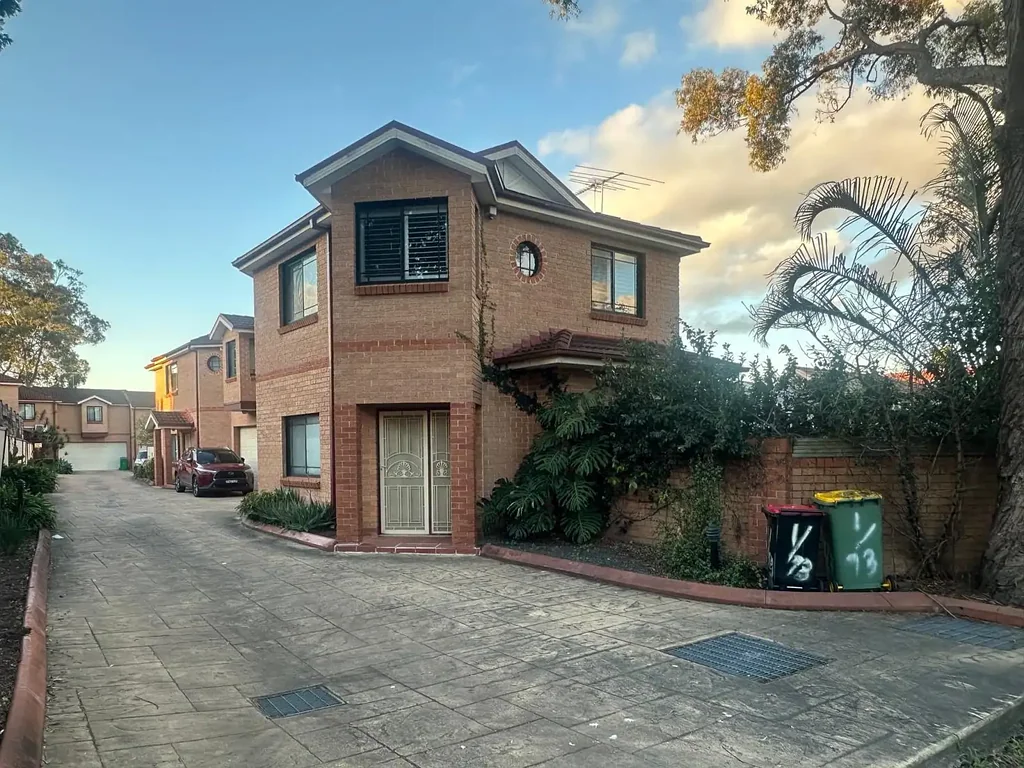 Modern Family Townhouse