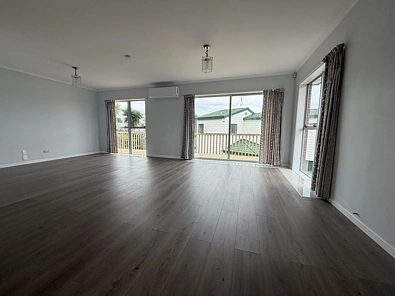 Glenfield family home