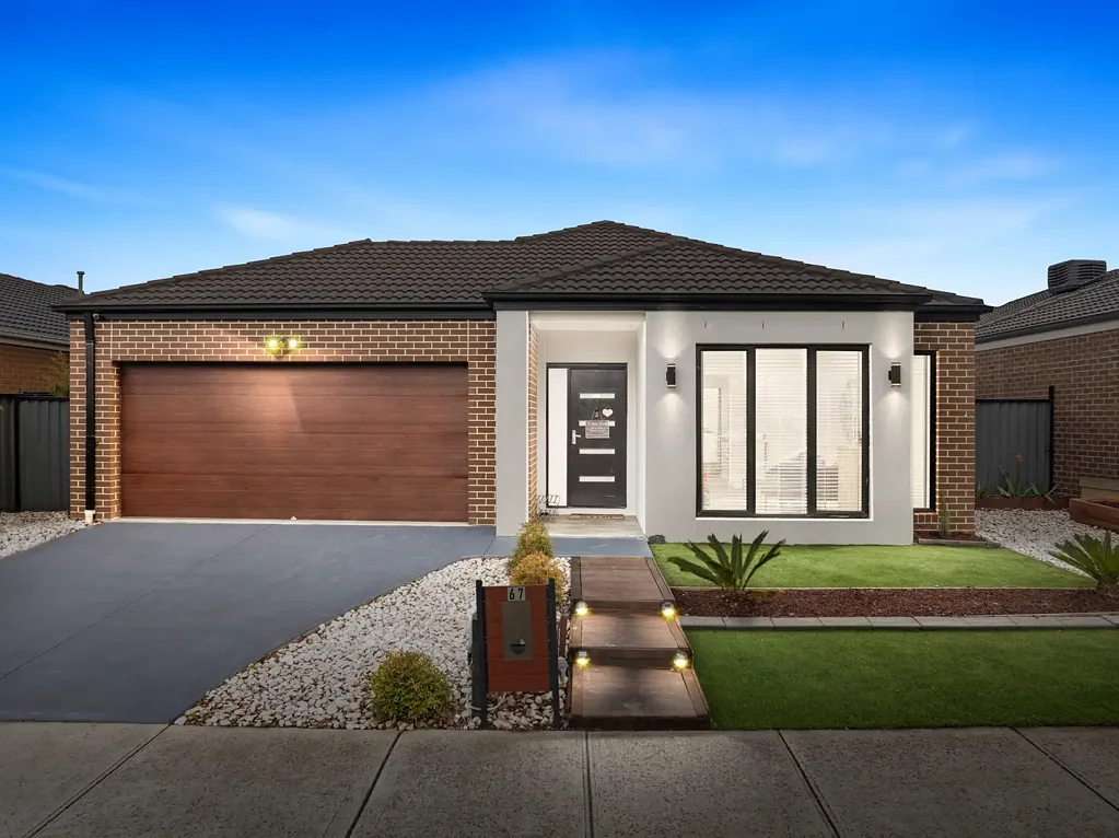 Mernda 4બેડરૂમ Spectacular & Spacious 4 Bedroom Family Entertainer - Move In Ready