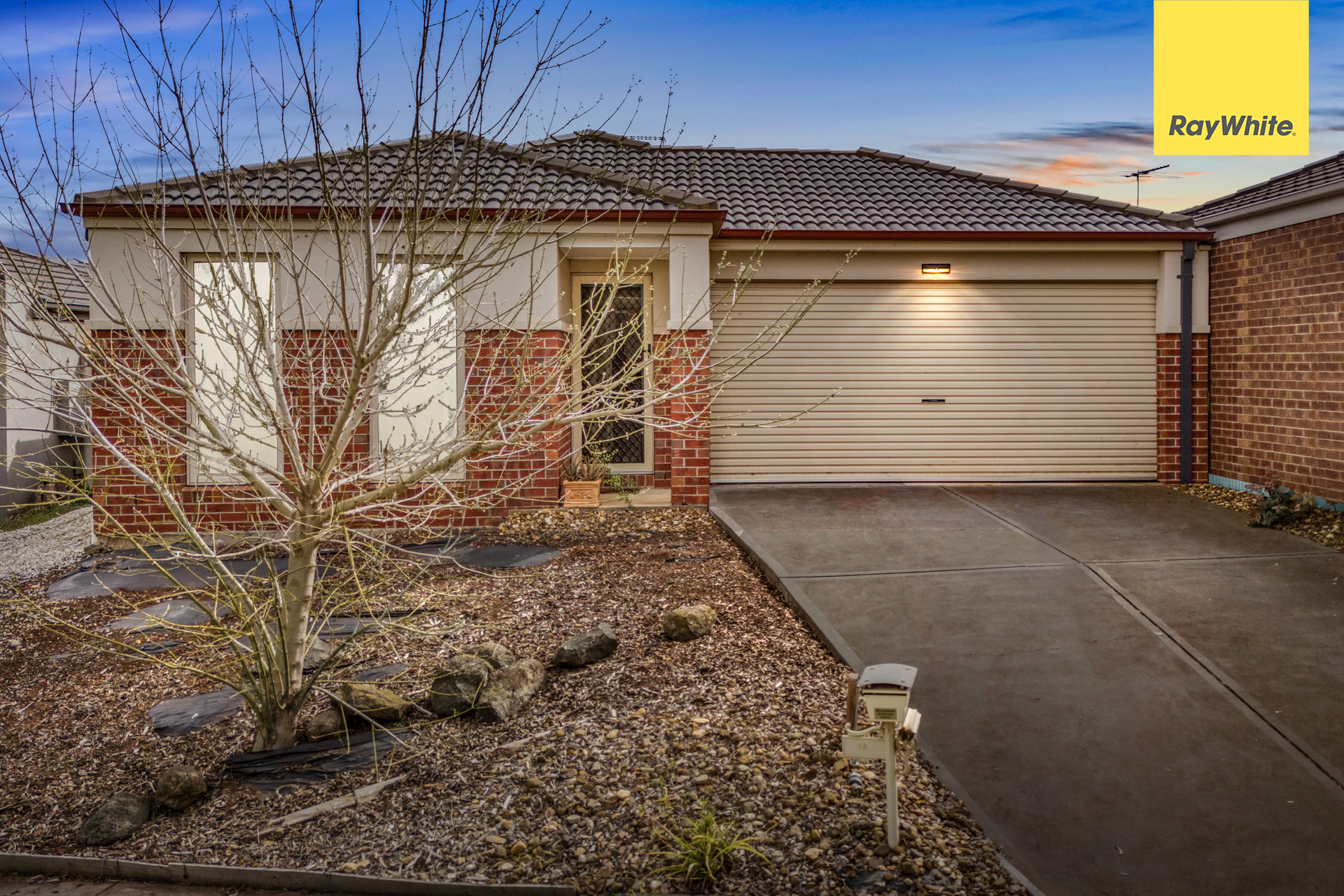 13 RIPARIAN WAY, BROOKFIELD VIC 3338, 0 habitaciones, 0 baños, House