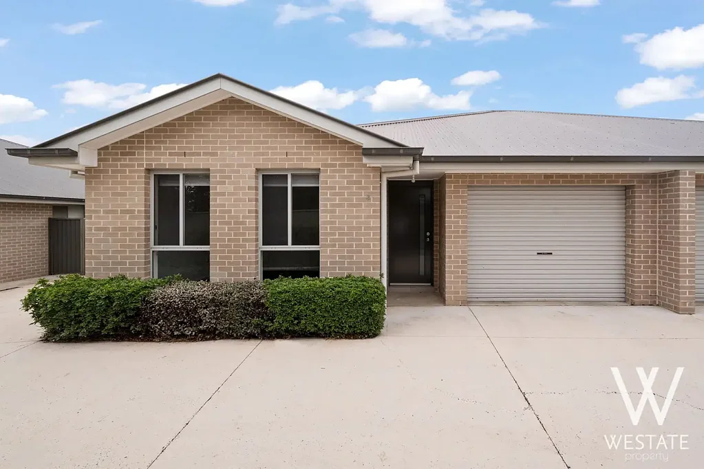 3/245 Browning Street, Bathurst, NSW 2795