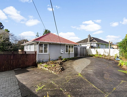 9 Wilsher Crescent, Henderson, Waitakere City, 2房, 1浴, House