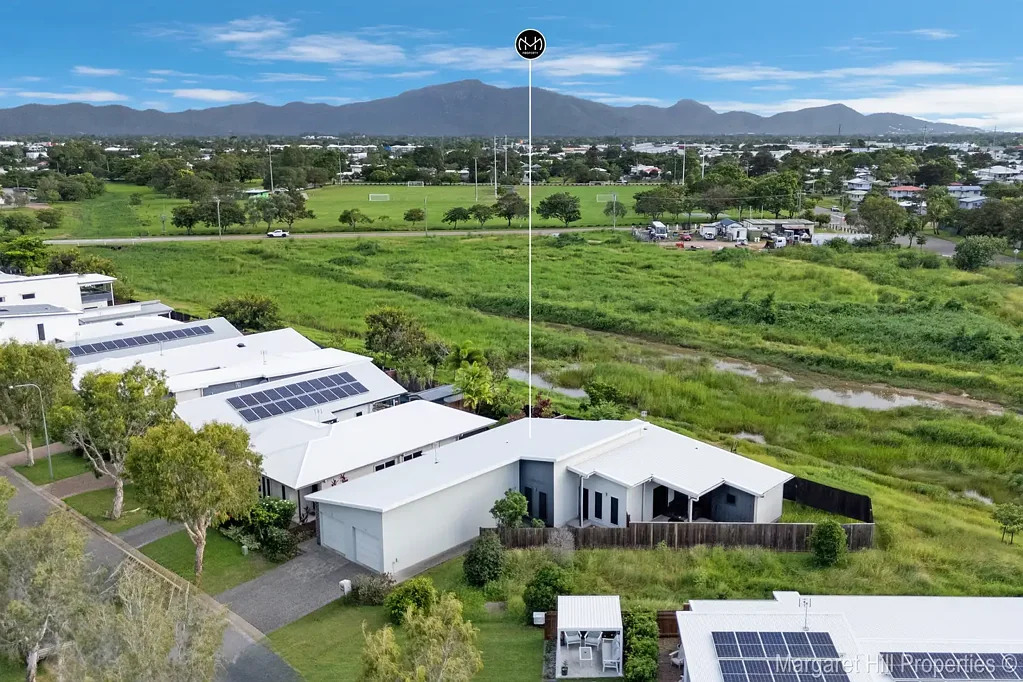 2/33 Havenside Drive, Garbutt, QLD 4814