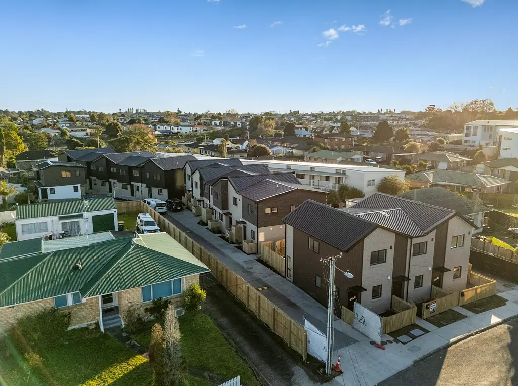 Manurewa East 2房  Sleek Style, Effortless Comfort, Manurewa's Finest