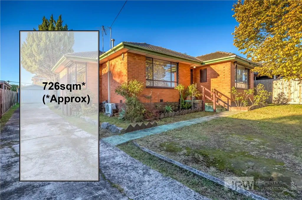 Wantirna South 3房 热门区域宽地726sqm 无地役权 学区房近公园 商圈便利 Under Offer