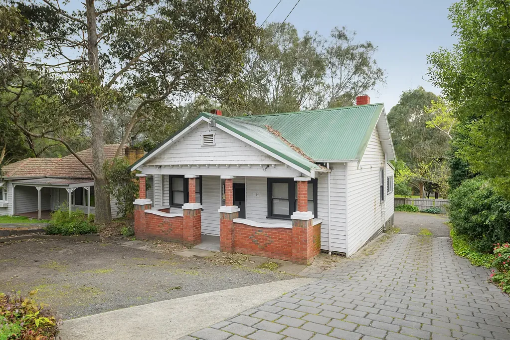 Greensborough 3બેડરૂમ So Many Possibilities…