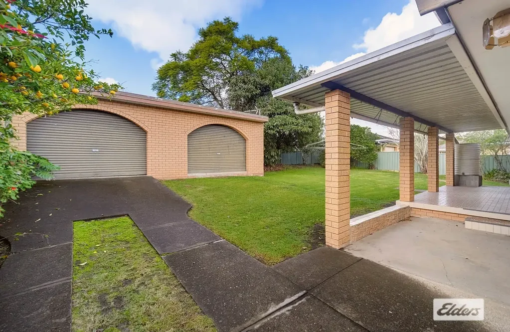 Wingham 3कमरा Brick & Tile Classic In A Terrific Neighbourhood