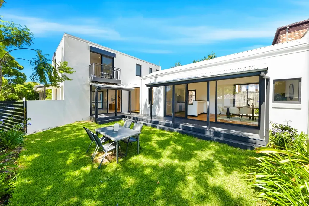 Chatswood 3 Slaapkamer A Rare Parkside Gem With Corner Position, Privacy & Ultimate Chatswood Convenien