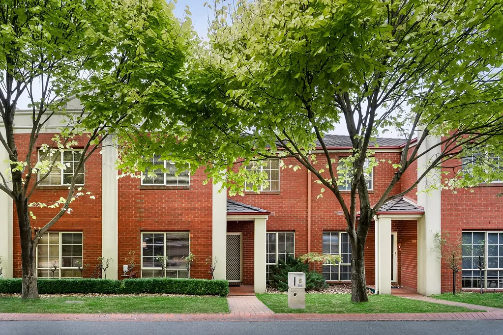 5 Nursery Way, Burwood, VIC 3125