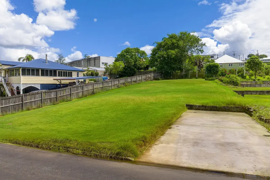 8 Bennett Street, Gympie, QLD 4570