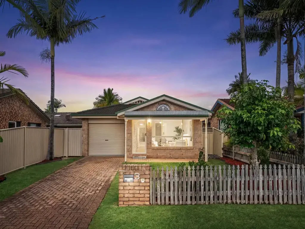 Coffs Harbour 3침실 Well Appointed Family Home In The Heart Of Coffs Harbour...