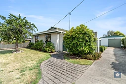 7 Bryan Avenue, Colac