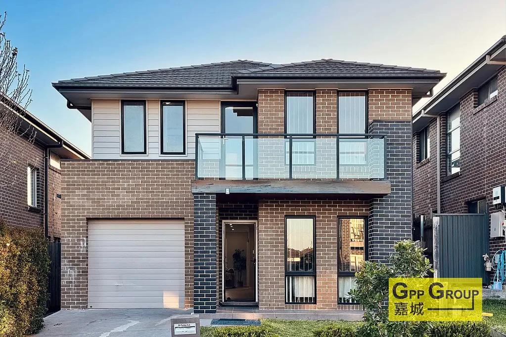 Schofields 4બેડરૂમ Stylish Family Living in the Heart of Tallawong