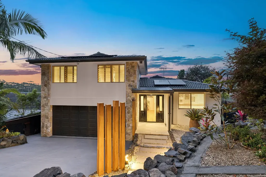 Wamberal 5침실 Stylishly refreshed sanctuary with sweeping views