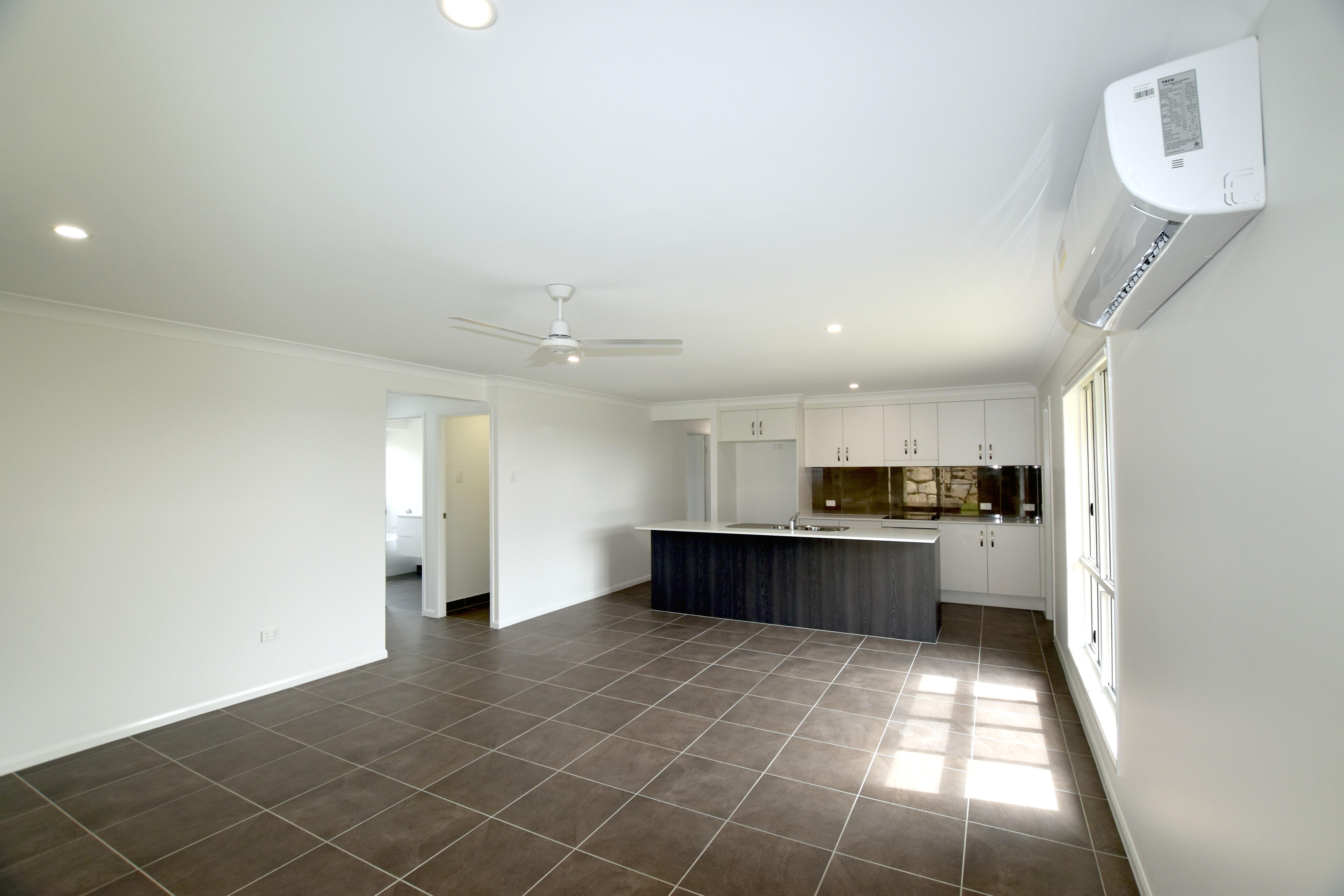 17 TULIPWOOD CCT, BOYNE ISLAND QLD 4680, 0 રૂમ, 0 બાથરૂમ, House