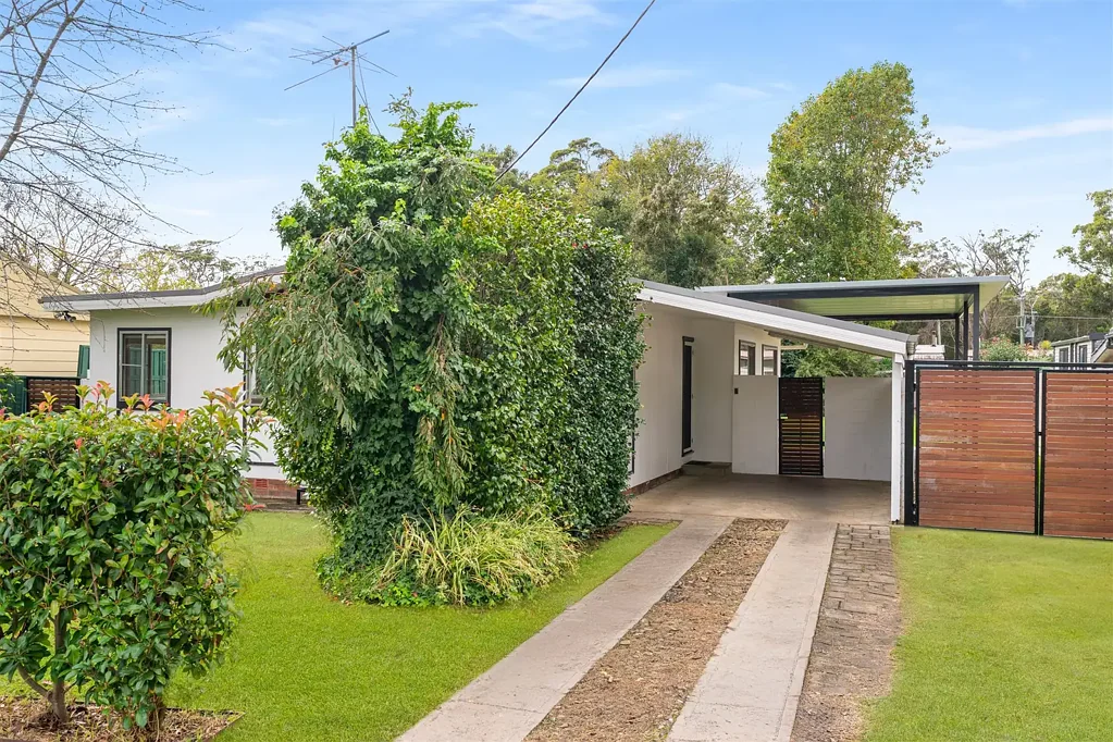 Yerrinbool 3침실 Comfortable Living with Country Charm