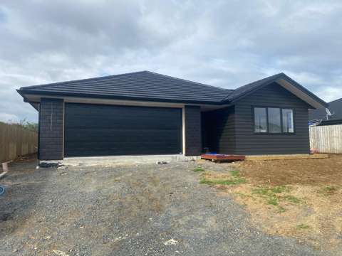 Te Kauwhata 4房  Spacious Family Home Ticks all the Boxes!!!