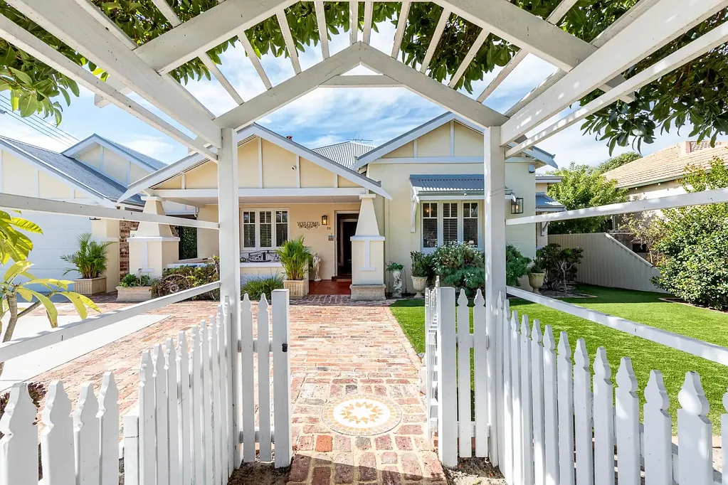 28 Salisbury Street, Bayswater, WA 6053