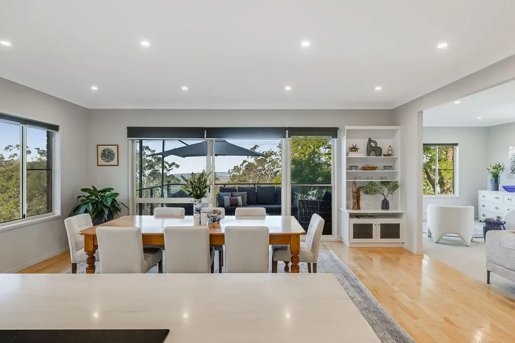Prince Henry Heights 5कमरा Spacious family living with spectacular escarpment outlook