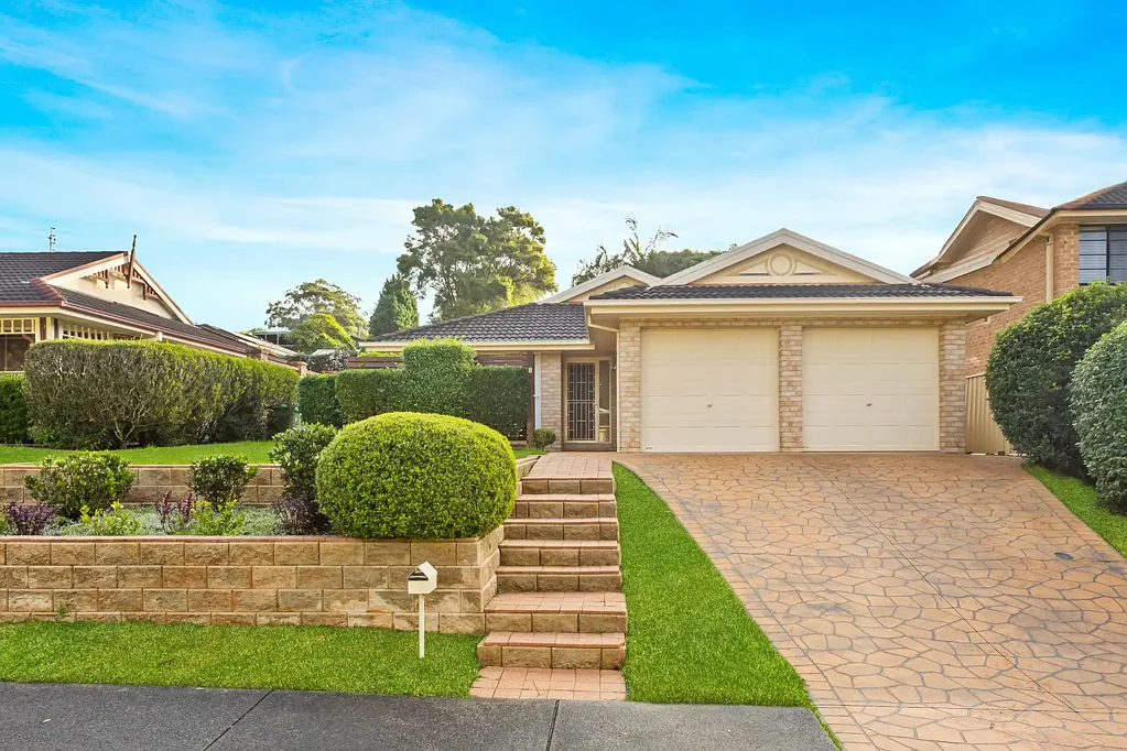 Sunny Single-Level Family Living in Quiet Cul-de-Sac