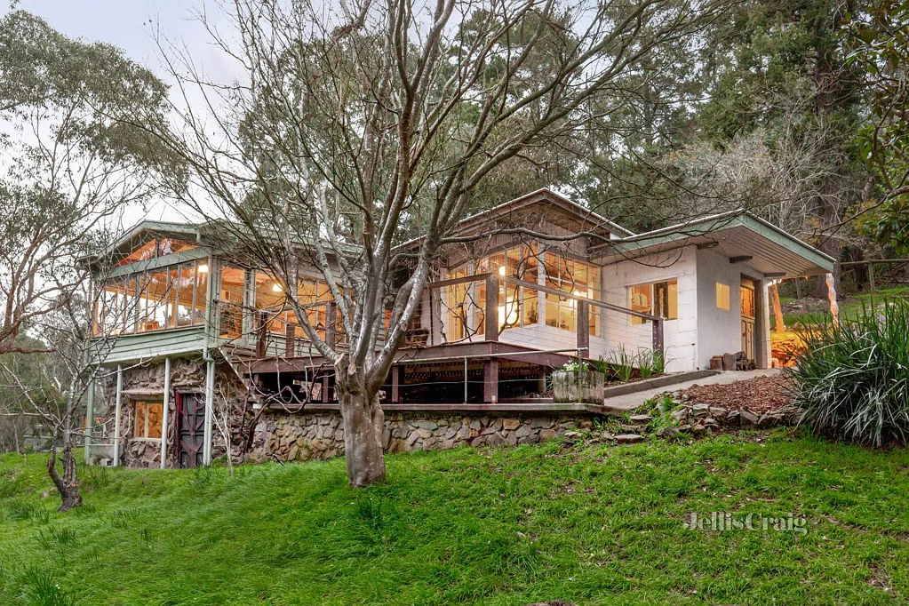 34 Hamilton Road, North Warrandyte, VIC 3113