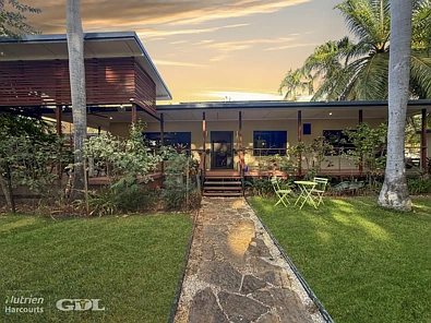 Katherine 3房  Fully Renovated Retreat in a Popular Location!