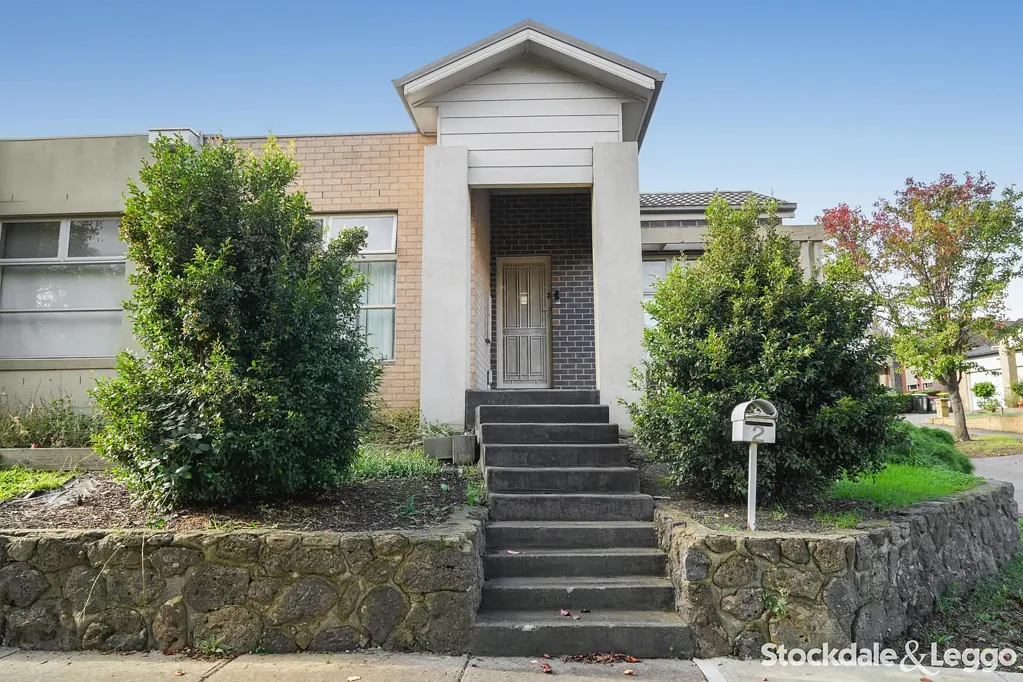 Step Into Warmth & Charm in the heart of Craigieburn
