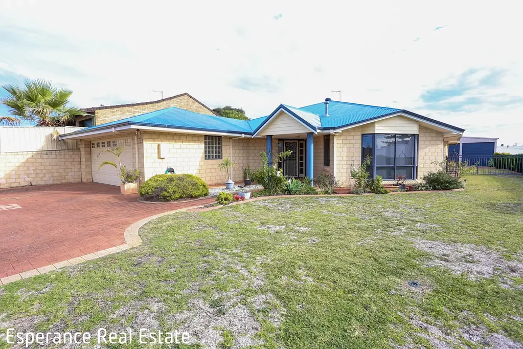 25 Walmsley Street, Castletown, WA 6450