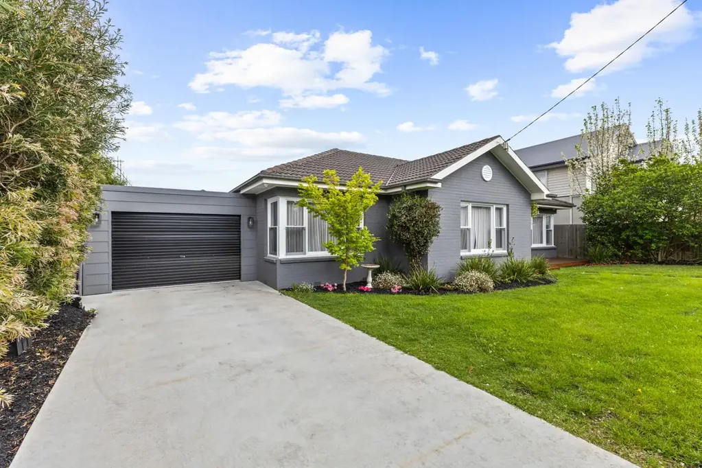 Traralgon 4침실 Spacious, Stylish & Ready to Impress – The Ultimate Family Entertainer