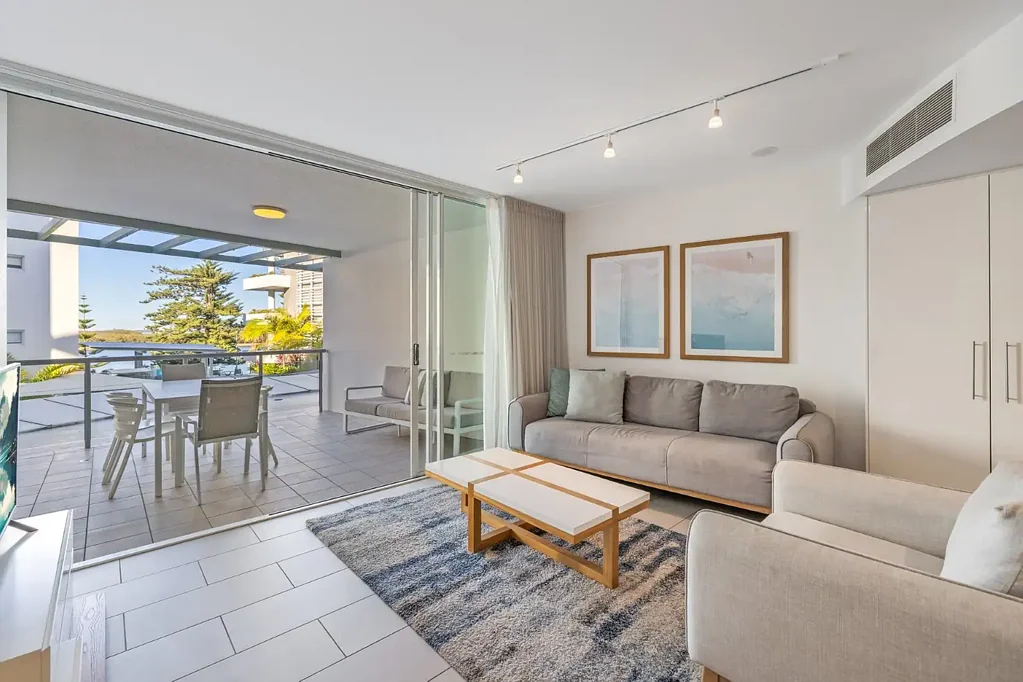 Caloundra 2房  RUMBA RESORT - CALOUNDRA'S PREMIER COASTAL ADDRESS
