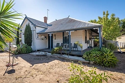 15 South Street, Minyip