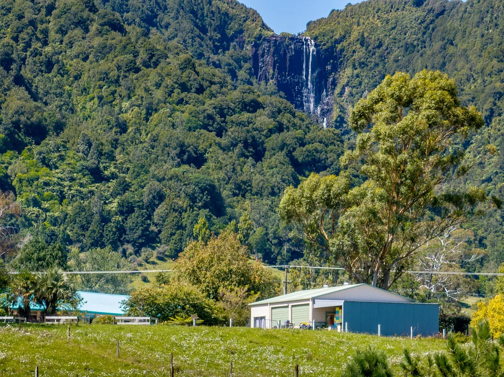Matamata 8-Hectare paradise at Wairere Falls