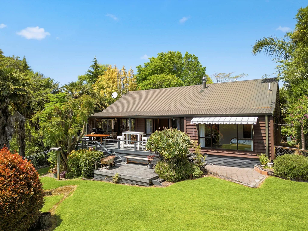 Omokoroa 4房  Lifestyle Oasis in the Heart of Omokoroa