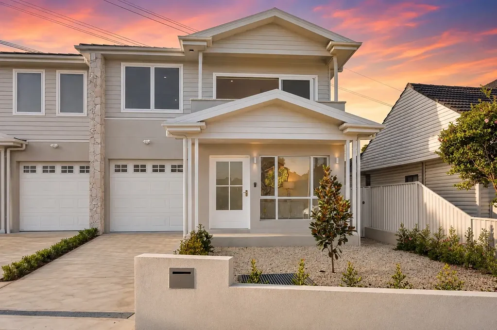 Toongabbie 5침실 Brand-New Hamptons Luxury Backing Peaceful Parklands