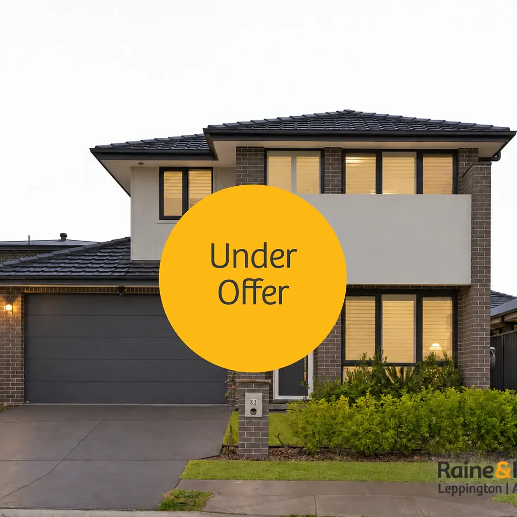 Catherine Field 4બેડરૂમ Modern Family Living with Premium Inclusions in a Highly Convenient Location I Let's Step In