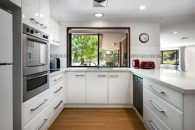 167 Wright Street, Elphinstone, VIC 3448, 4 habitaciones, 2 baños, House